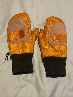 Men's Leather Mittens in Camel and Taupe - Unbranded